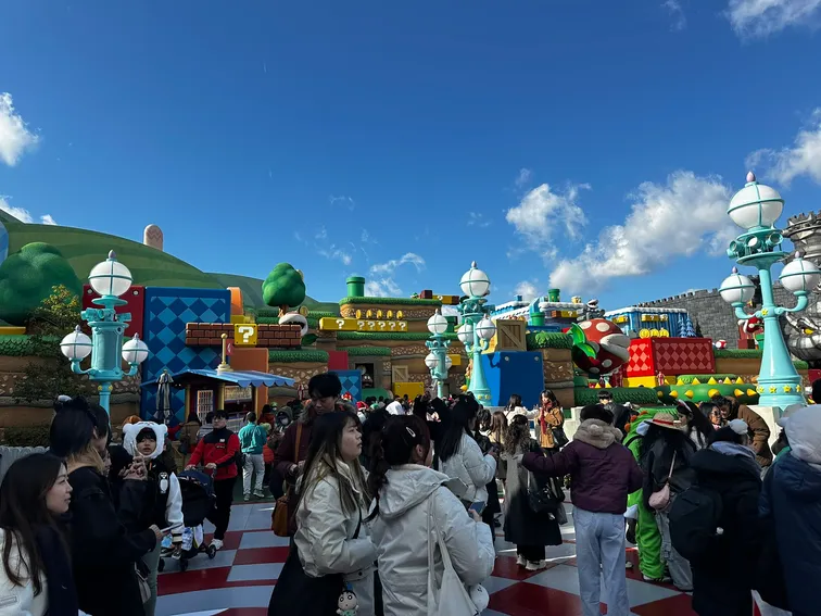 Super Nintendo World Super Nintendo World